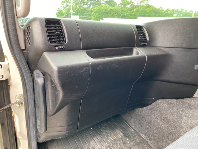 日野プロフィアアルミウイング大型（10t）[写真32]