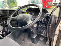 日野プロフィアアルミウイング大型（10t）[写真33]