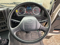 日野プロフィアアルミウイング大型（10t）[写真37]