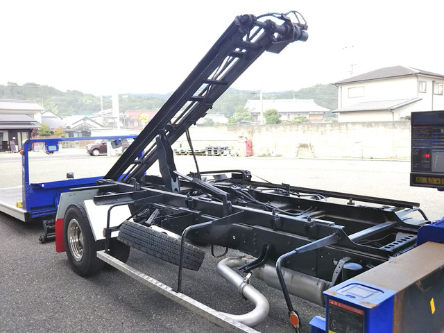 日野レンジャーセーフティクレーン3段中型（4t）[写真19]