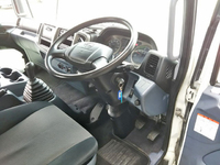 日野レンジャーセーフティクレーン3段中型（4t）[写真35]