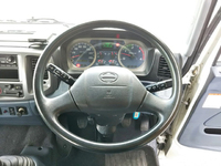 日野レンジャーセーフティクレーン3段中型（4t）[写真36]