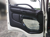 日野レンジャーダンプ中型（4t）[写真29]