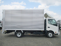 トヨタダイナアルミバン小型（2t・3t）[写真07]