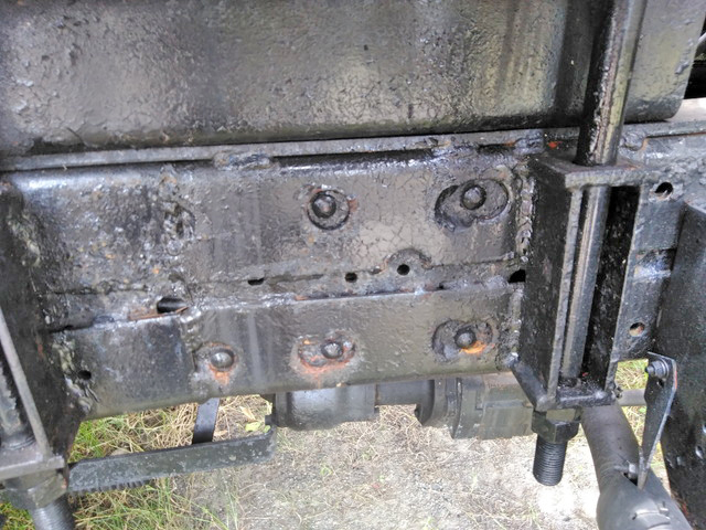 いすゞエルフクレーン3段小型（2t・3t）[写真17]