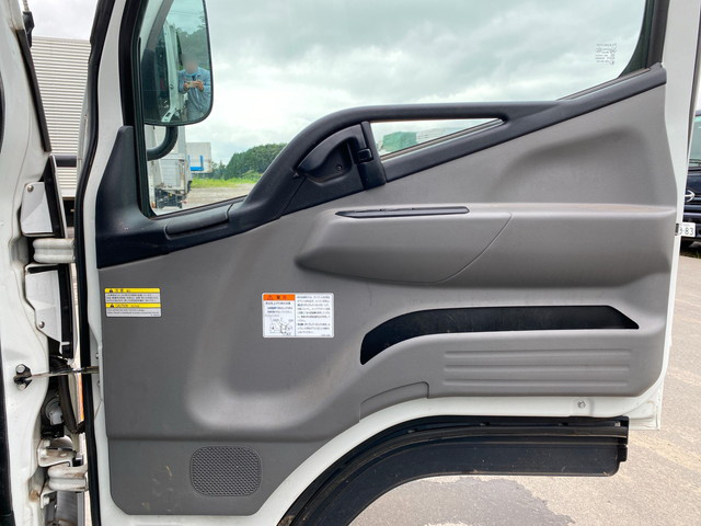 三菱ふそうキャンターダンプ小型（2t・3t）[写真28]