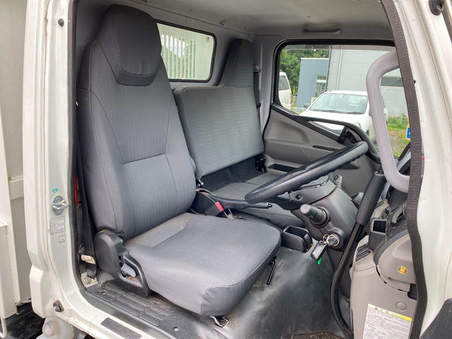 三菱ふそうキャンターダンプ小型（2t・3t）[写真30]