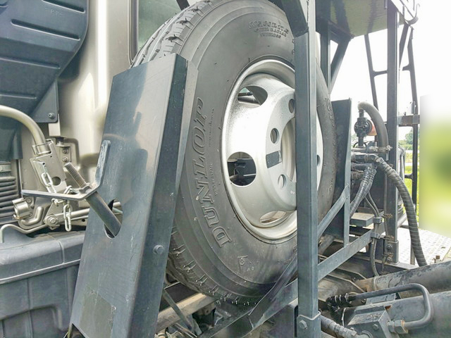 三菱ふそうファイターアームロール中型（4t）[写真17]