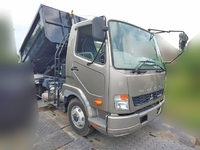 三菱ふそうファイターアームロール中型（4t）[写真02]