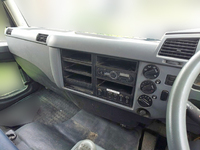 三菱ふそうファイターアームロール中型（4t）[写真30]