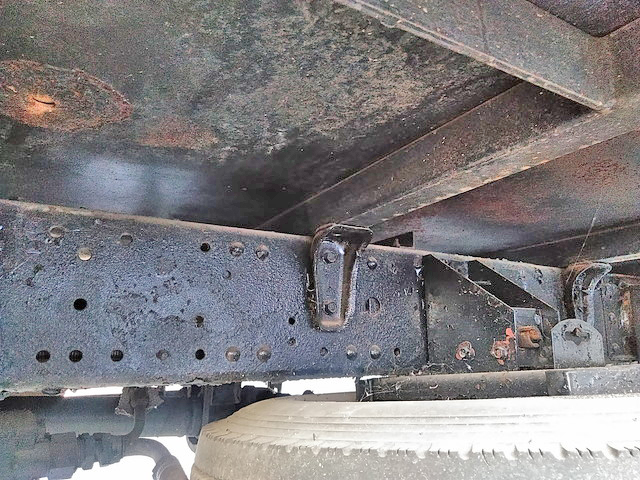 三菱ふそうキャンターセルフローダー小型（2t・3t）[写真15]