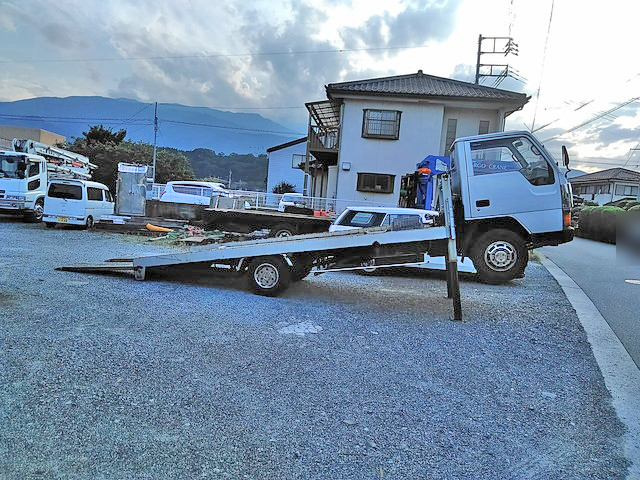 三菱ふそうキャンターセルフローダー小型（2t・3t）[写真04]