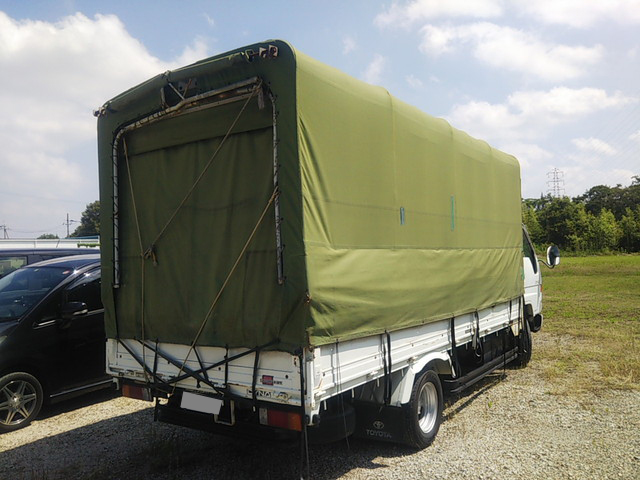 トヨタダイナ幌ウイング小型（2t・3t）[写真02]