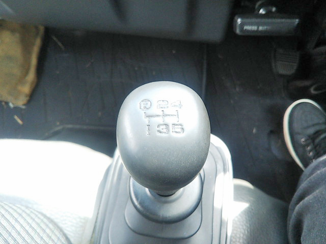 トヨタダイナ幌ウイング小型（2t・3t）[写真24]