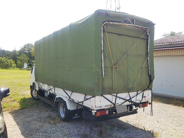 トヨタダイナ幌ウイング小型（2t・3t）[写真04]