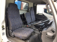 いすゞエルフクレーン6段小型（2t・3t）[写真32]