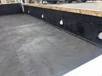 いすゞエルフユニック4段小型（2t・3t）[写真14]