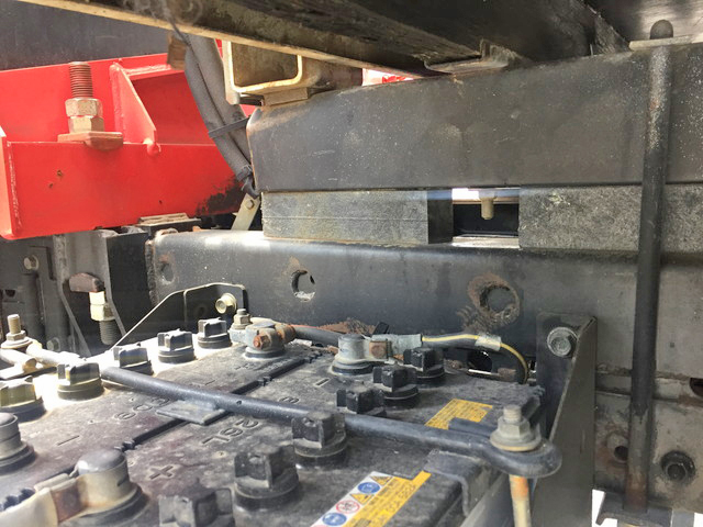 いすゞエルフユニック4段小型（2t・3t）[写真23]