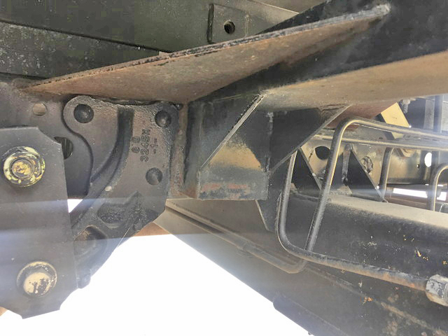 いすゞエルフユニック4段小型（2t・3t）[写真25]