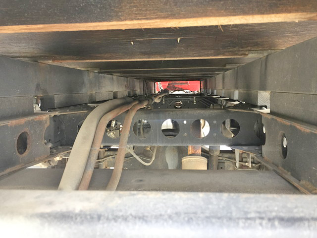 いすゞエルフユニック4段小型（2t・3t）[写真26]