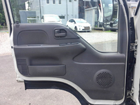 いすゞエルフユニック4段小型（2t・3t）[写真31]