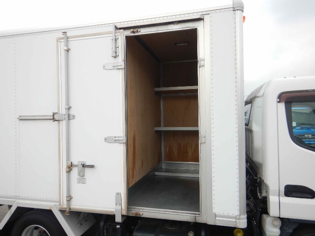 日産アトラスパネルバン小型（2t・3t）[写真12]