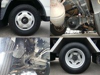 日産アトラスパネルバン小型（2t・3t）[写真18]