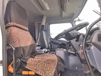 日野プロフィアトレーラーヘッド（トラクターヘッド）大型（10t）[写真29]