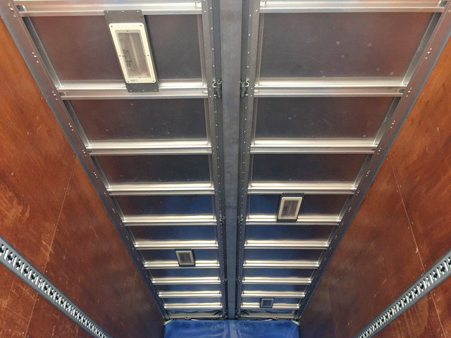 日野レンジャーアルミウイング増トン（6t・8t）[写真13]