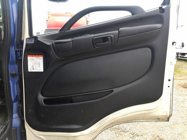 日野レンジャーアルミウイング増トン（6t・8t）[写真28]