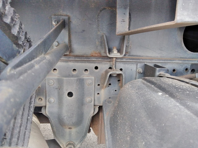 いすゞエルフパッカー車（塵芥車）小型（2t・3t）[写真23]