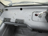 いすゞエルフアルミバン小型（2t・3t）[写真15]