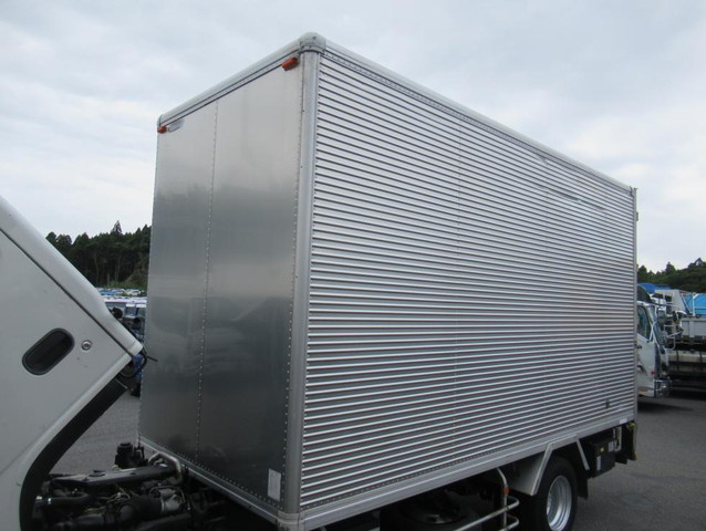 いすゞエルフアルミバン小型（2t・3t）[写真33]