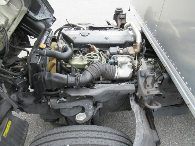 いすゞエルフアルミバン小型（2t・3t）[写真34]