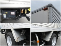 いすゞエルフアルミバン小型（2t・3t）[写真40]