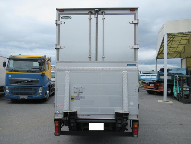 いすゞエルフアルミバン小型（2t・3t）[写真05]