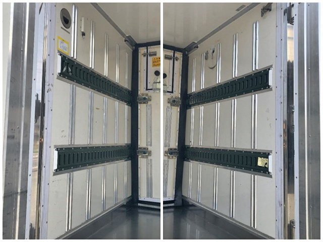 日野デュトロ冷凍車（冷蔵車）小型（2t・3t）[写真13]