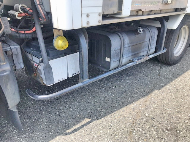 日野デュトロ冷凍車（冷蔵車）小型（2t・3t）[写真24]