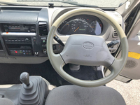 日野デュトロ冷凍車（冷蔵車）小型（2t・3t）[写真36]