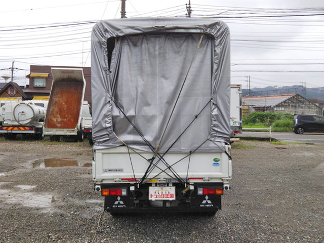 三菱ふそうキャンター幌ウイング小型（2t・3t）[写真11]