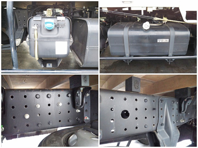 三菱ふそうキャンター幌ウイング小型（2t・3t）[写真18]