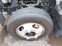 三菱ふそうキャンター幌ウイング小型（2t・3t）[写真19]