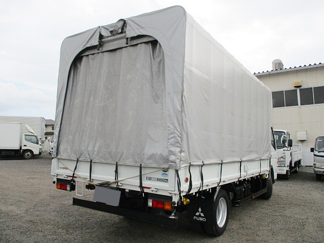 三菱ふそうキャンター幌ウイング小型（2t・3t）[写真04]
