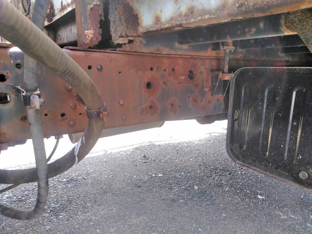 三菱ふそうファイターセルフクレーン3段中型（4t）[写真13]