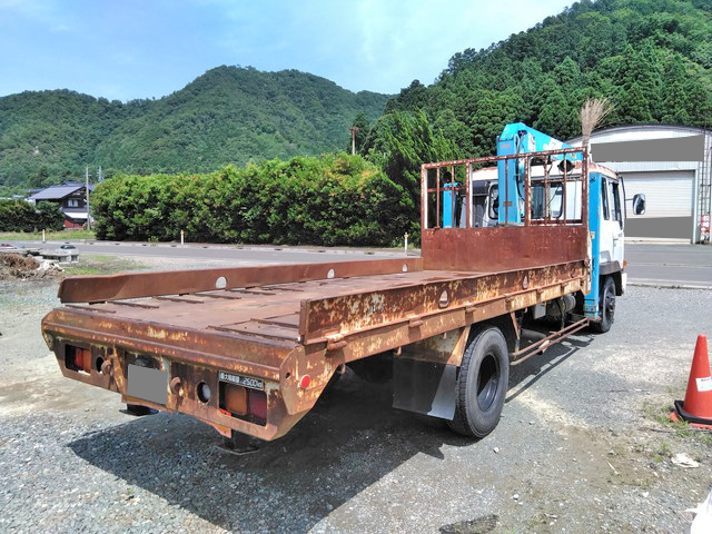 三菱ふそうファイターセルフクレーン3段中型（4t）[写真02]