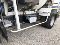 いすゞエルフミキサー車（コンクリートミキサー）小型（2t・3t）[写真15]