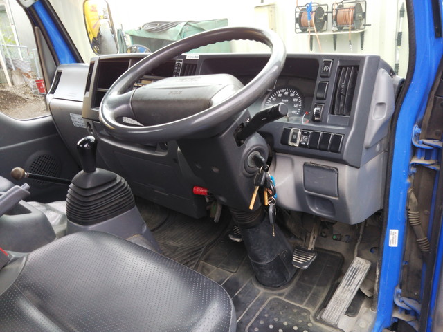 いすゞエルフミキサー車（コンクリートミキサー）小型（2t・3t）[写真33]