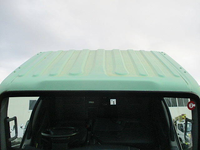 いすゞエルフパッカー車（塵芥車）小型（2t・3t）[写真20]