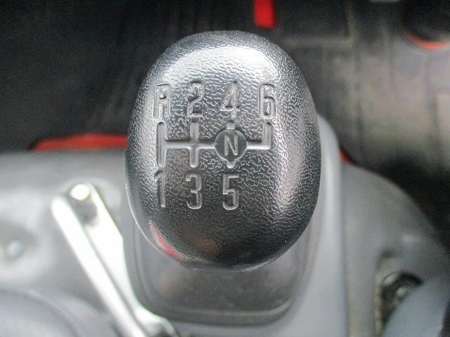 いすゞエルフパッカー車（塵芥車）小型（2t・3t）[写真28]