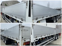 いすゞギガアルミブロック大型（10t）[写真38]